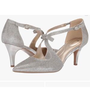 Bandolino Women's Zeffer Detail Dress Pumps Gold Fabric Stiletto Heels NWT 7.5 M